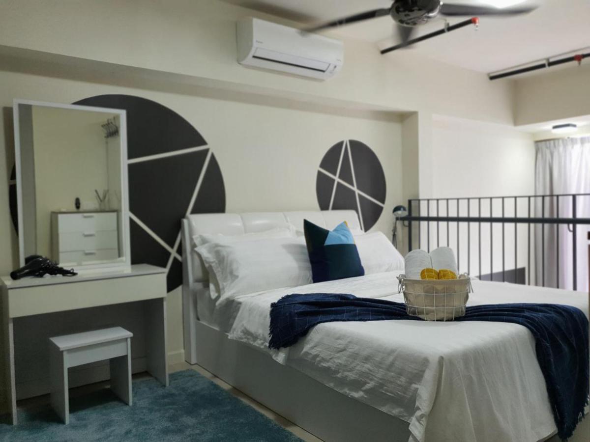 The Perfect Getaway @ Tamarind Suites, Netflix 300mbps Apartment Cyberjaya