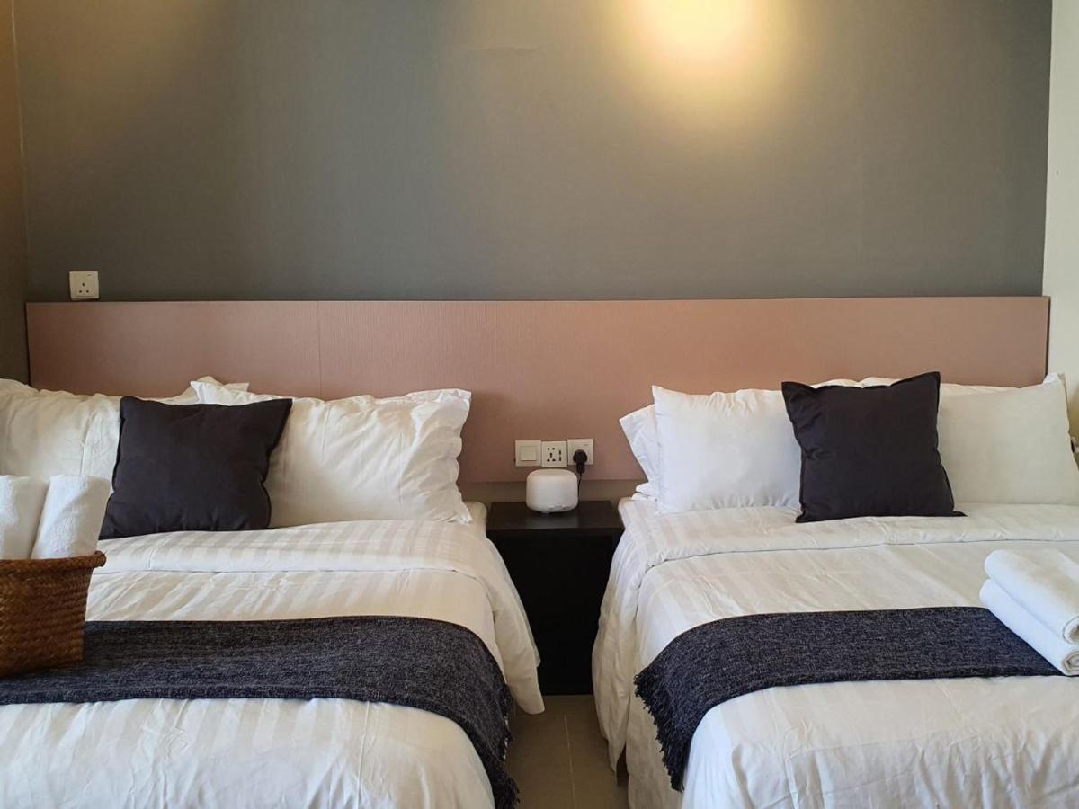 The Perfect Getaway @ Tamarind Suites, Netflix 300mbps