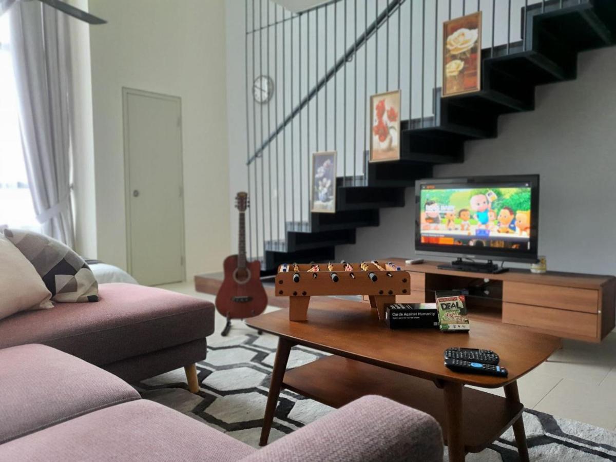The Perfect Getaway @ Tamarind Suites, Netflix 300mbps * Cyberjaya